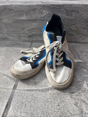refuge Men's Low-Top Sneakers in White, Black & Blue